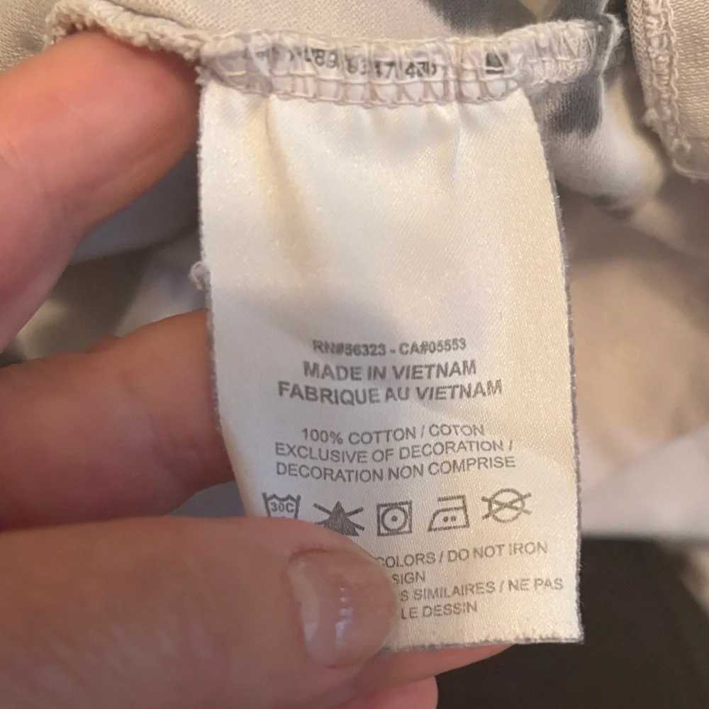 Nike Women's short Sleeve Tie-Dye Tee - Black and Gray large - Picture 7 of 8